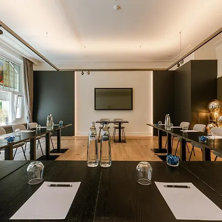 Hotel Astoria