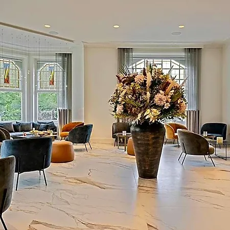 Astoria Hotel Le Coq