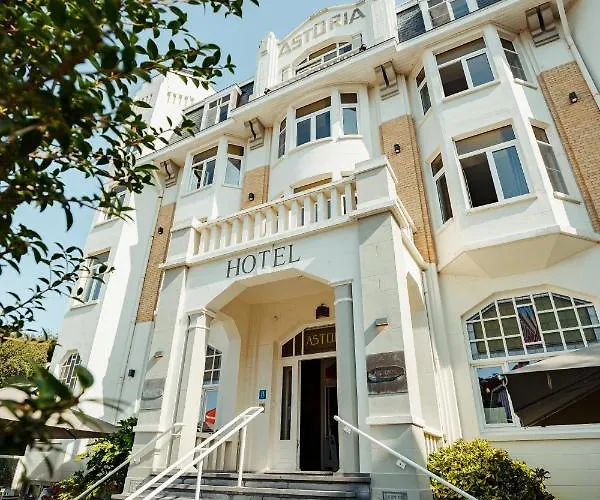 Astoria Hotel Le Coq