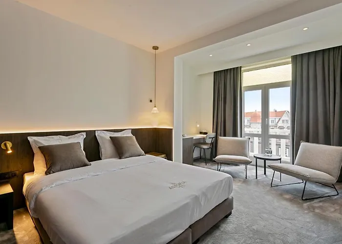 Hotel Astoria Le Coq